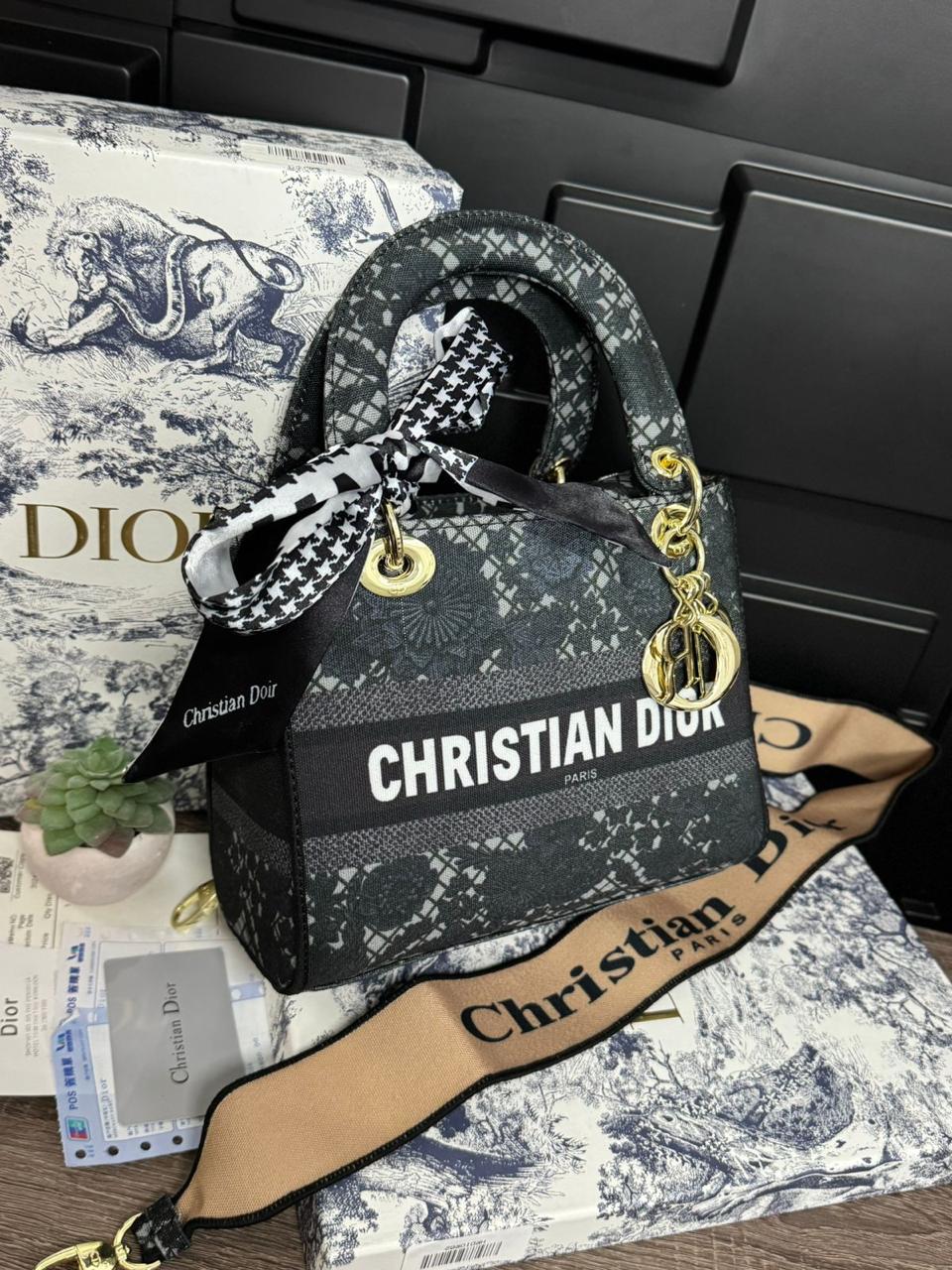 ⚜️Bolso Mini Lady Dior⚜️